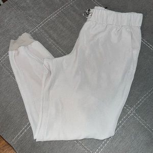 Lululemon woman’s work out pants